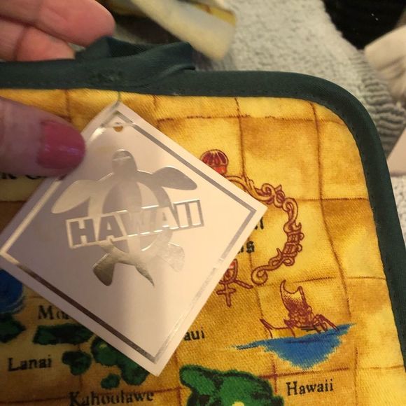 Hawaii- Yea towel , oven mitt , pot holder - Picture 3 of 7